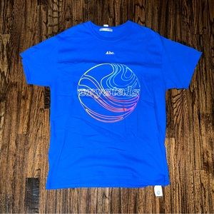Advisory Board Crystals ABC Graphic Logo Blue T-Shirt Size Large